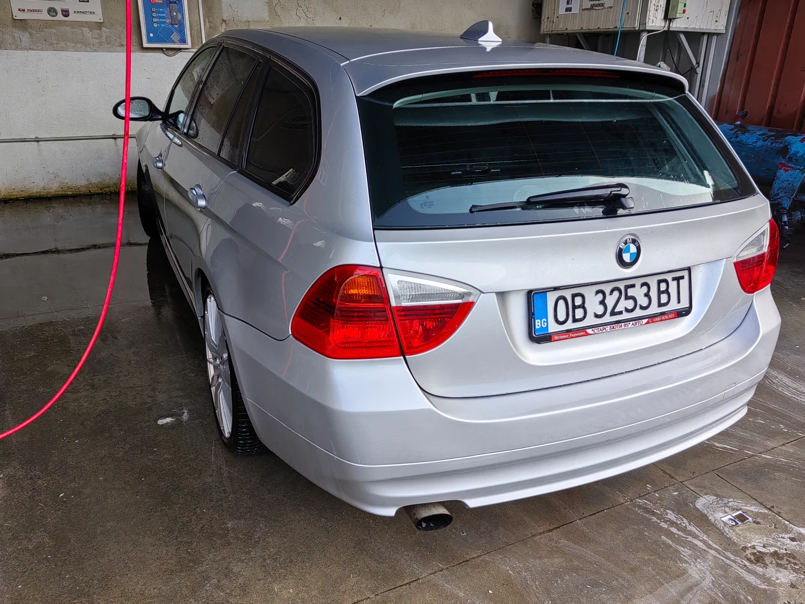 BMW 320  - изображение 5
