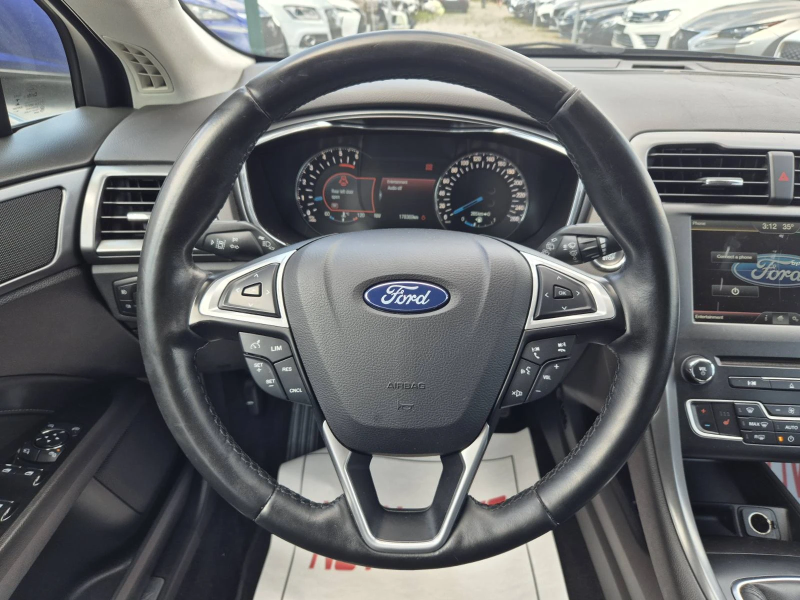 Ford Mondeo 2.0D-150кс-TITANIUM - изображение 9