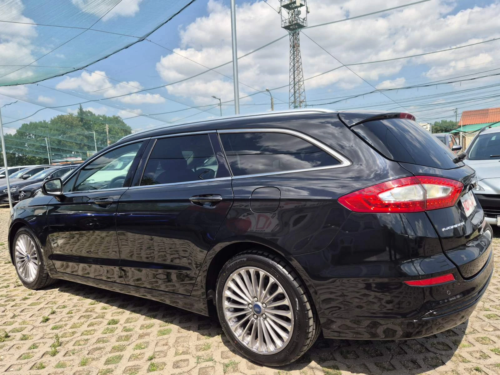 Ford Mondeo 2.0D-150кс-TITANIUM - изображение 2