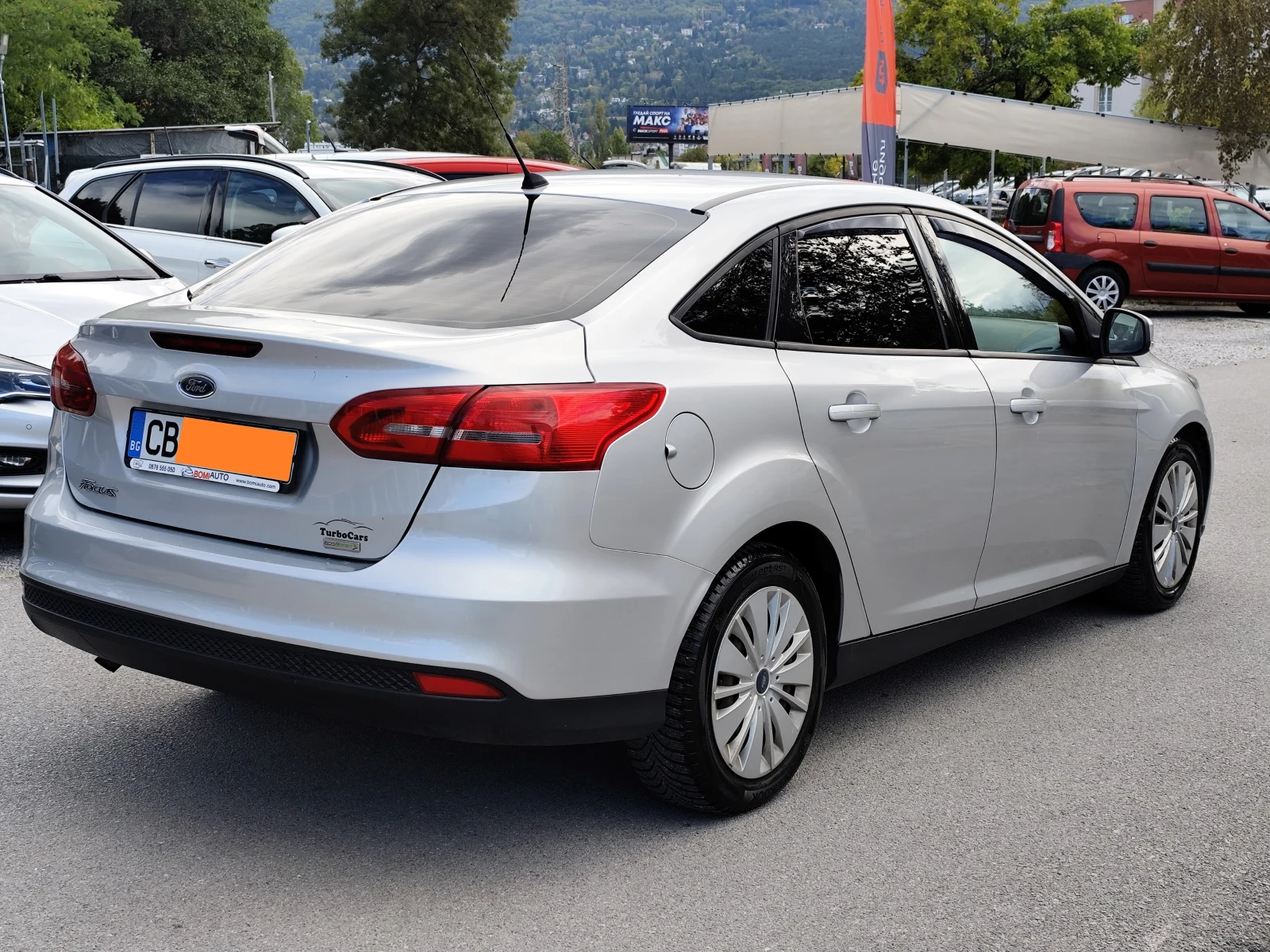 Ford Focus 1.0i* ECOBOOST* EURO6B* NAVI* MMi* СЕДАН*  - изображение 4
