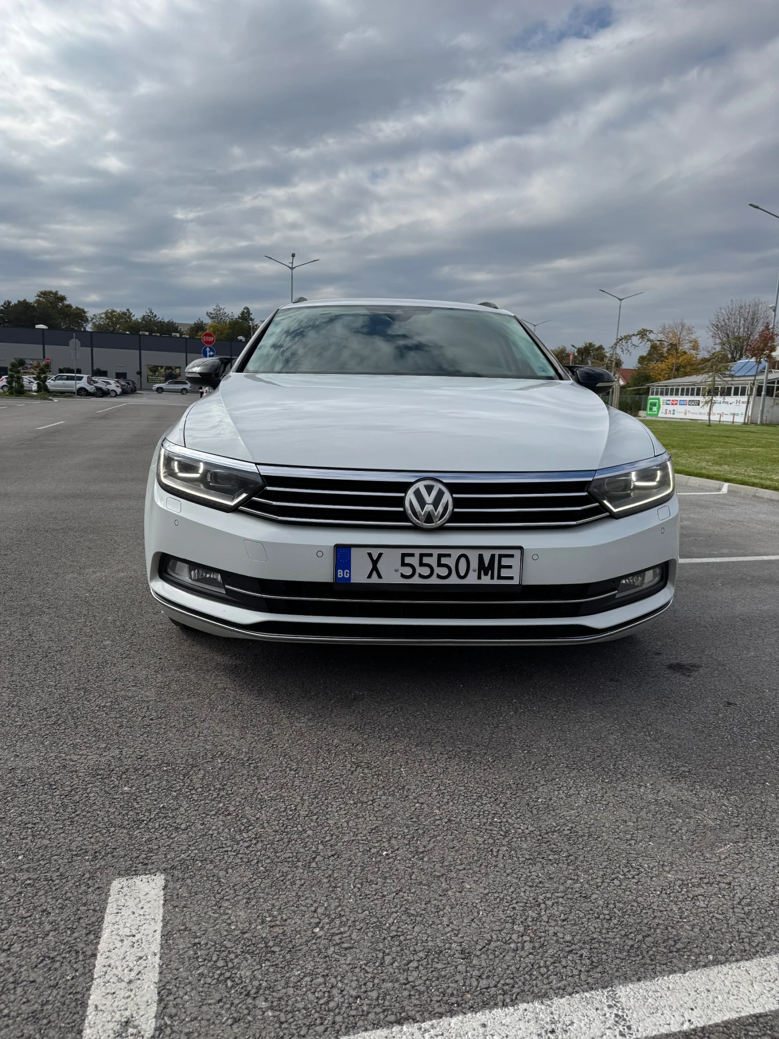 VW Passat 2.0 150 к.с LED DISTRONIC MASAJ - изображение 3