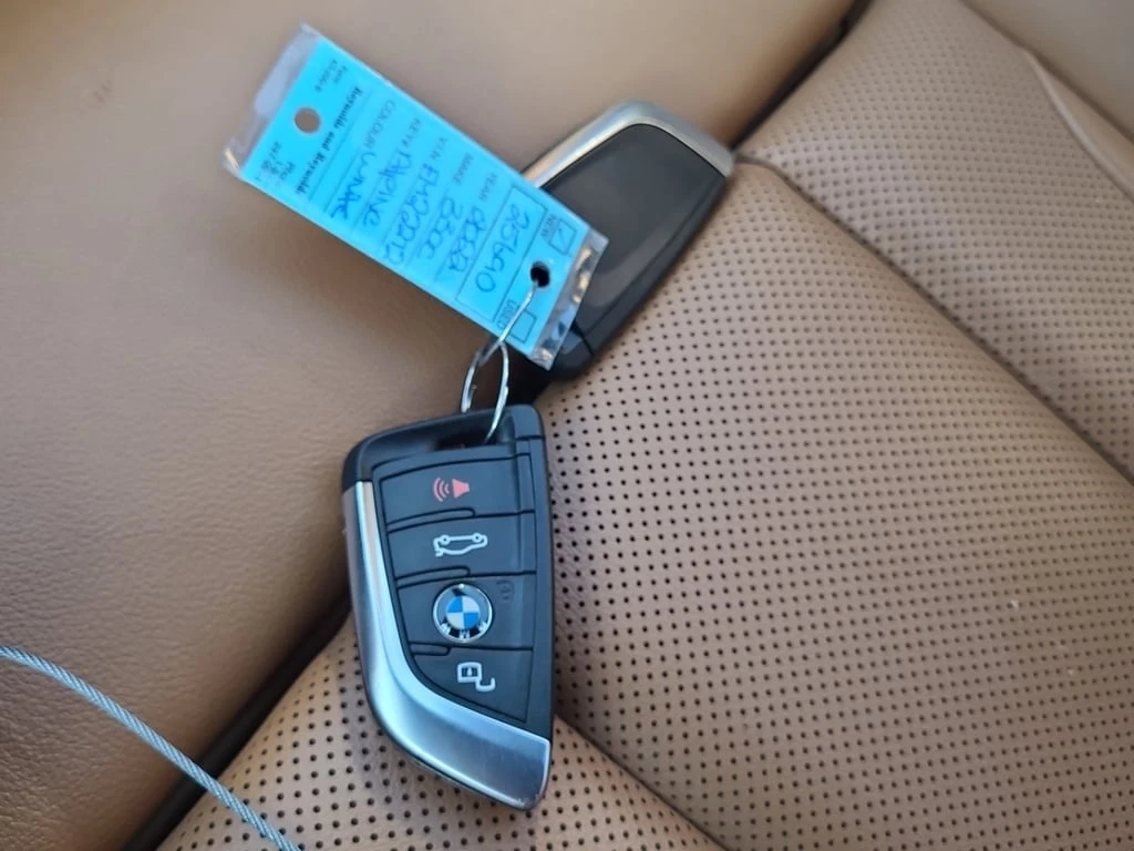 BMW 330 * 330E XDRIVE * CARFAX * БЕЗ ПЪРВОНАЧАЛНА ВНОСКА - изображение 9