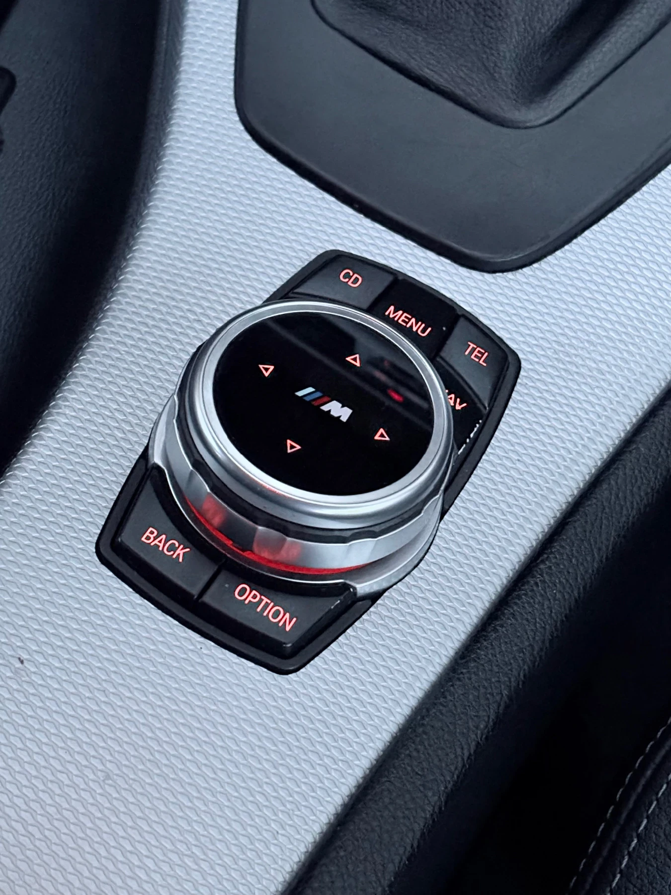 BMW 330 D LCI M-Pack | Mobile.bg   12