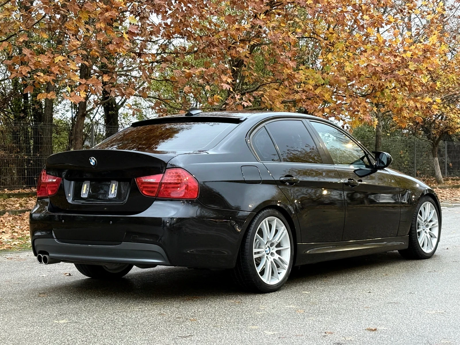 BMW 330 D LCI M-Pack | Mobile.bg   4