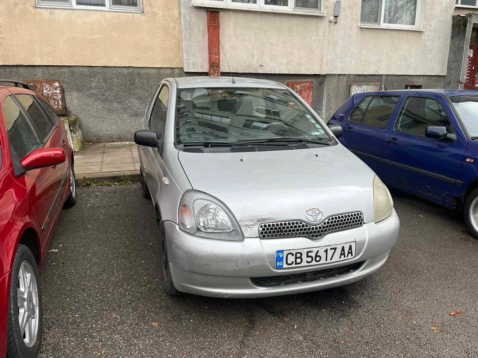 Toyota Yaris  - изображение 2