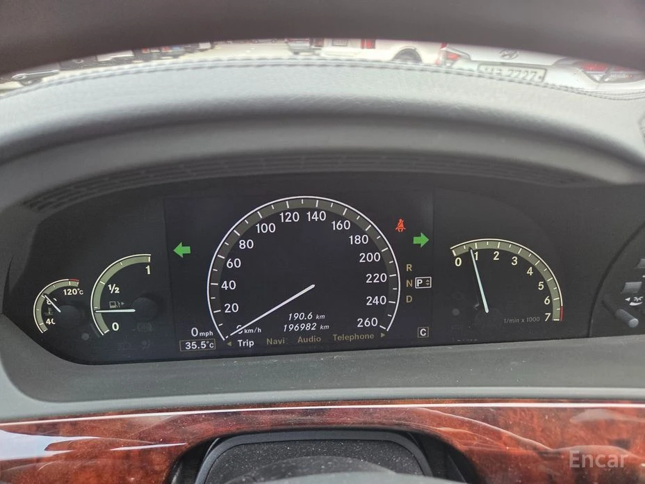 Mercedes-Benz S 550  - изображение 5