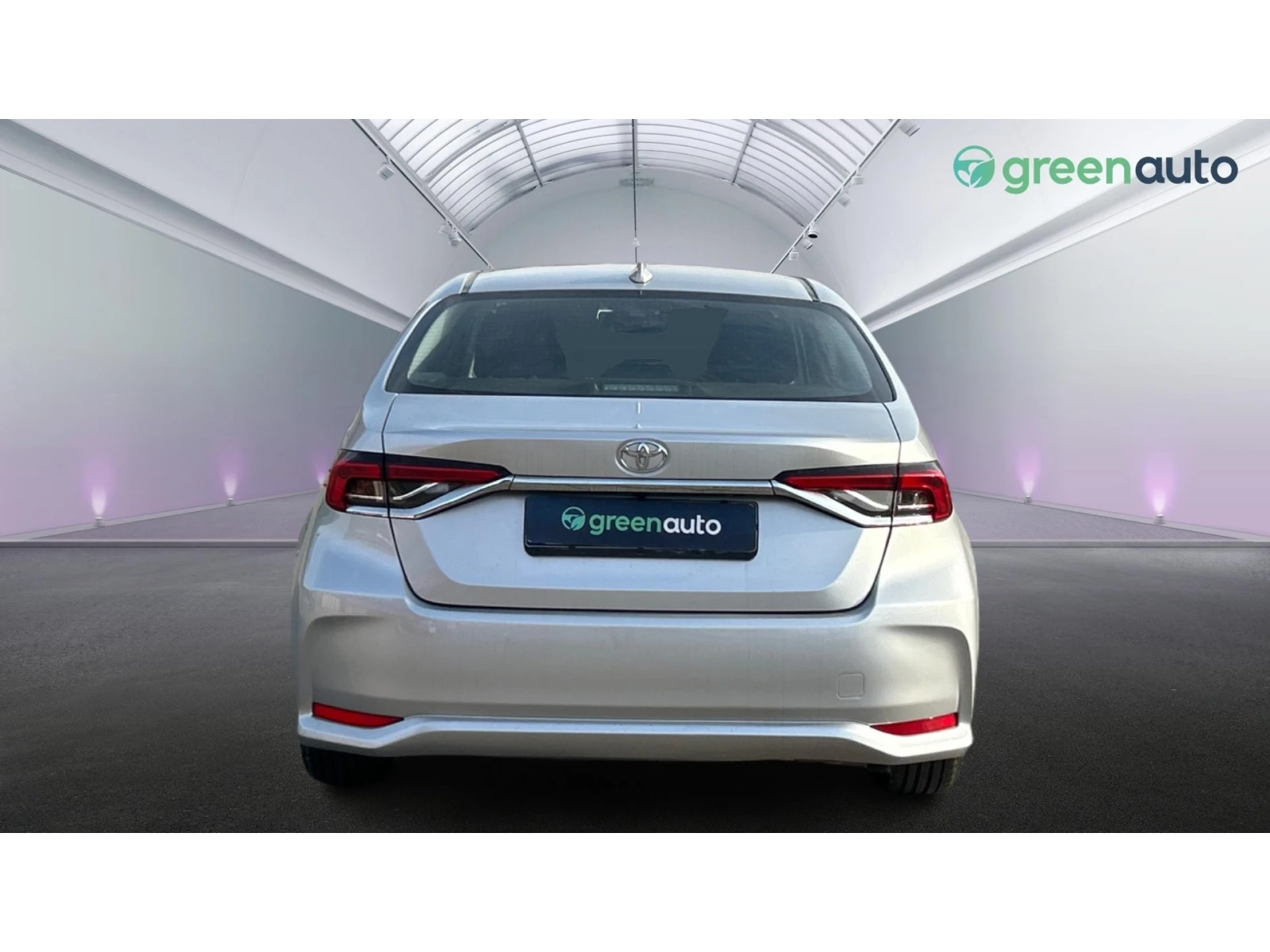 Toyota Corolla  1.6 VVT-i  M/T, Месечна вноска от 444 лв. - изображение 4