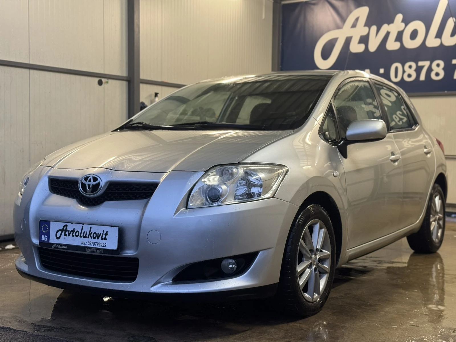 Toyota Auris 2.0 D4D 164000km! - изображение 3