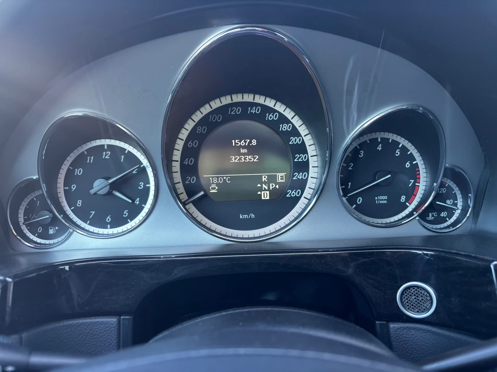 Mercedes-Benz E 350 Avantgarde , снимка 13 - Автомобили и джипове - 53850940