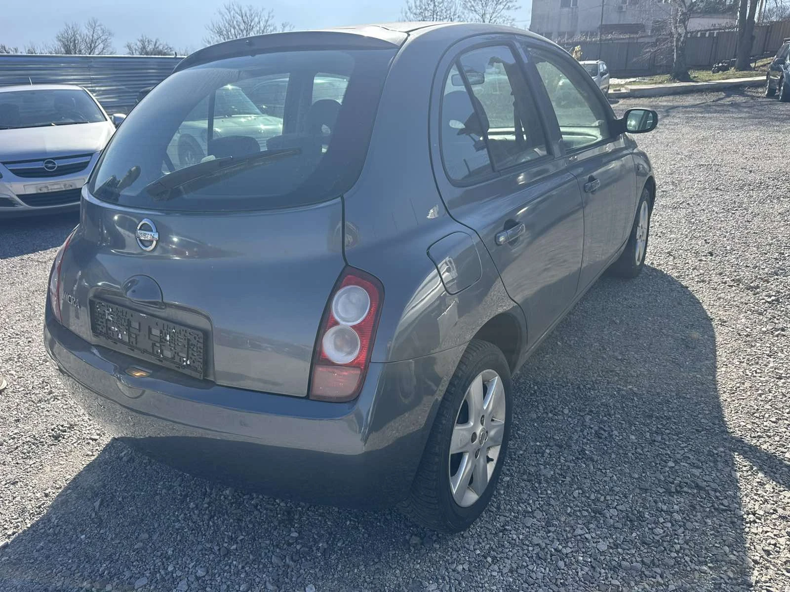 Nissan Micra 1.4 BENZ, снимка 5 - Автомобили и джипове - 53924630