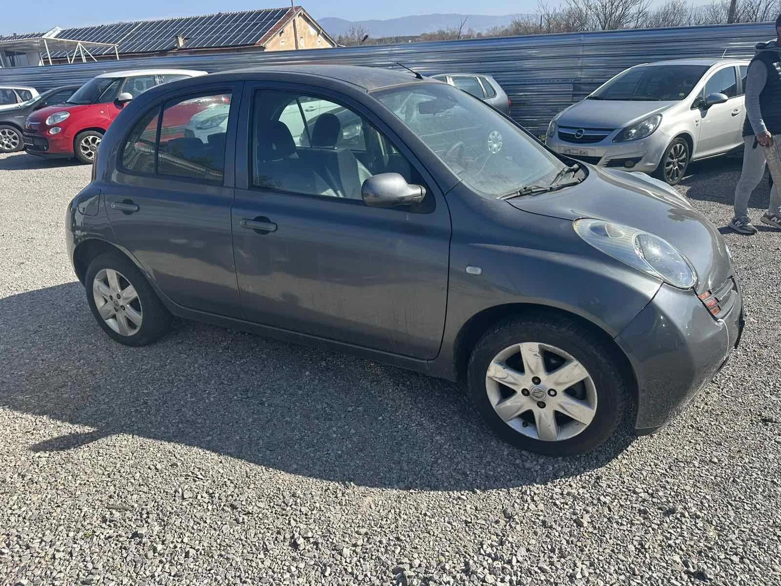 Nissan Micra 1.4 BENZ, снимка 4 - Автомобили и джипове - 53924630