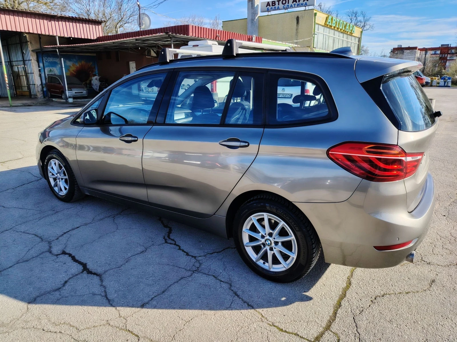 BMW 2 Gran Tourer 2.0d 150ks, снимка 7 - Автомобили и джипове - 54116037