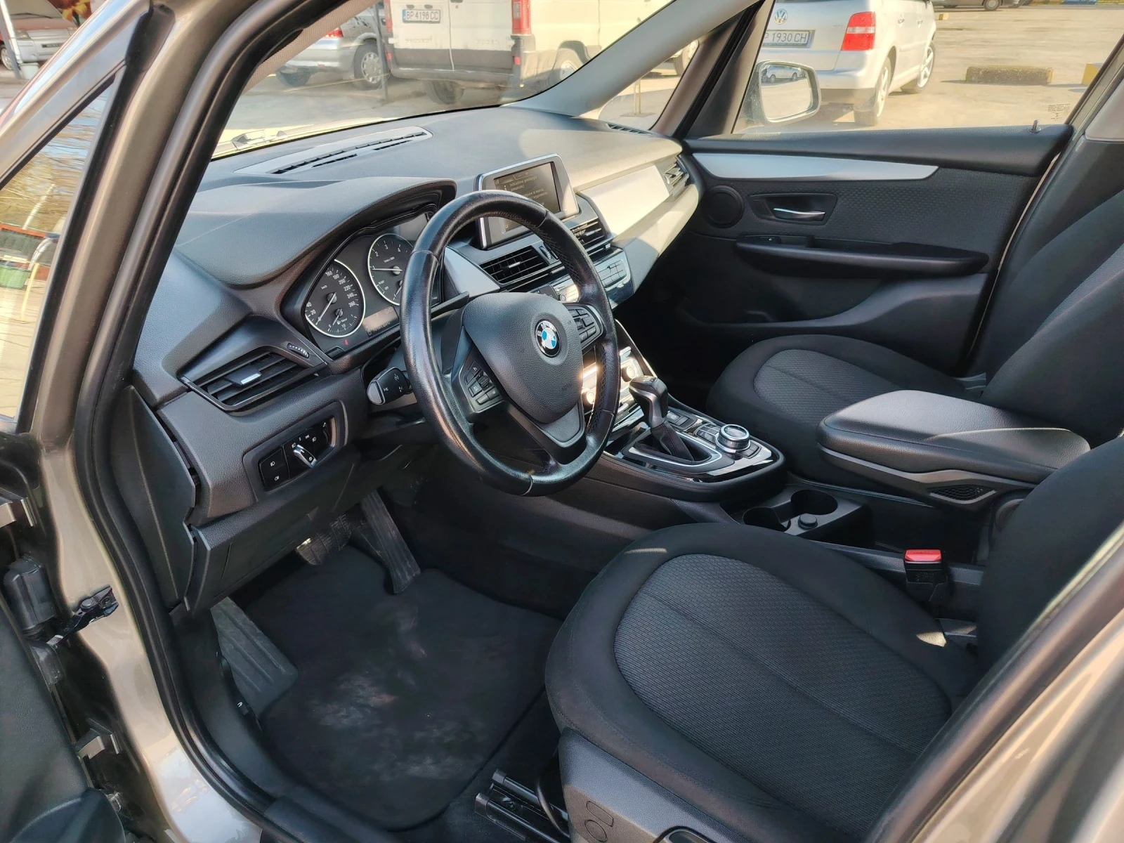 BMW 2 Gran Tourer 2.0d 150ks, снимка 11 - Автомобили и джипове - 54116037