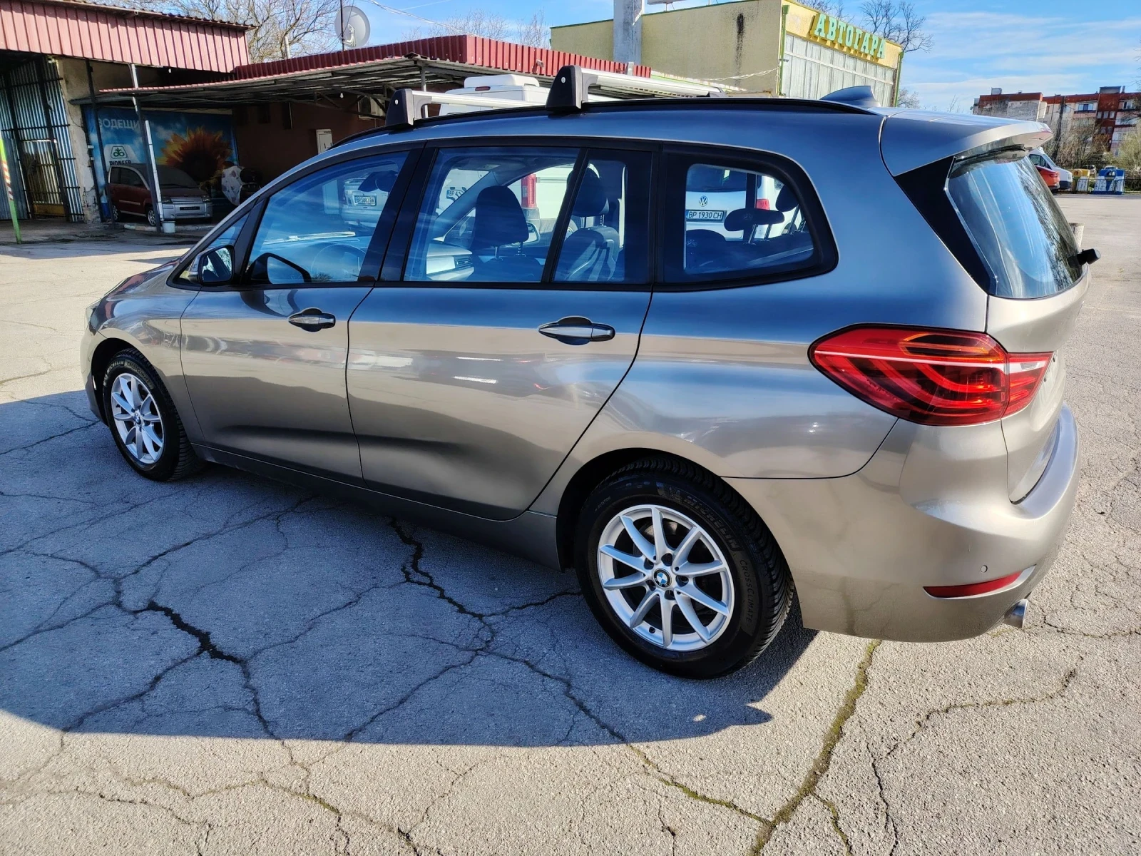 BMW 2 Gran Tourer 2.0d 150ks, снимка 5 - Автомобили и джипове - 54116037