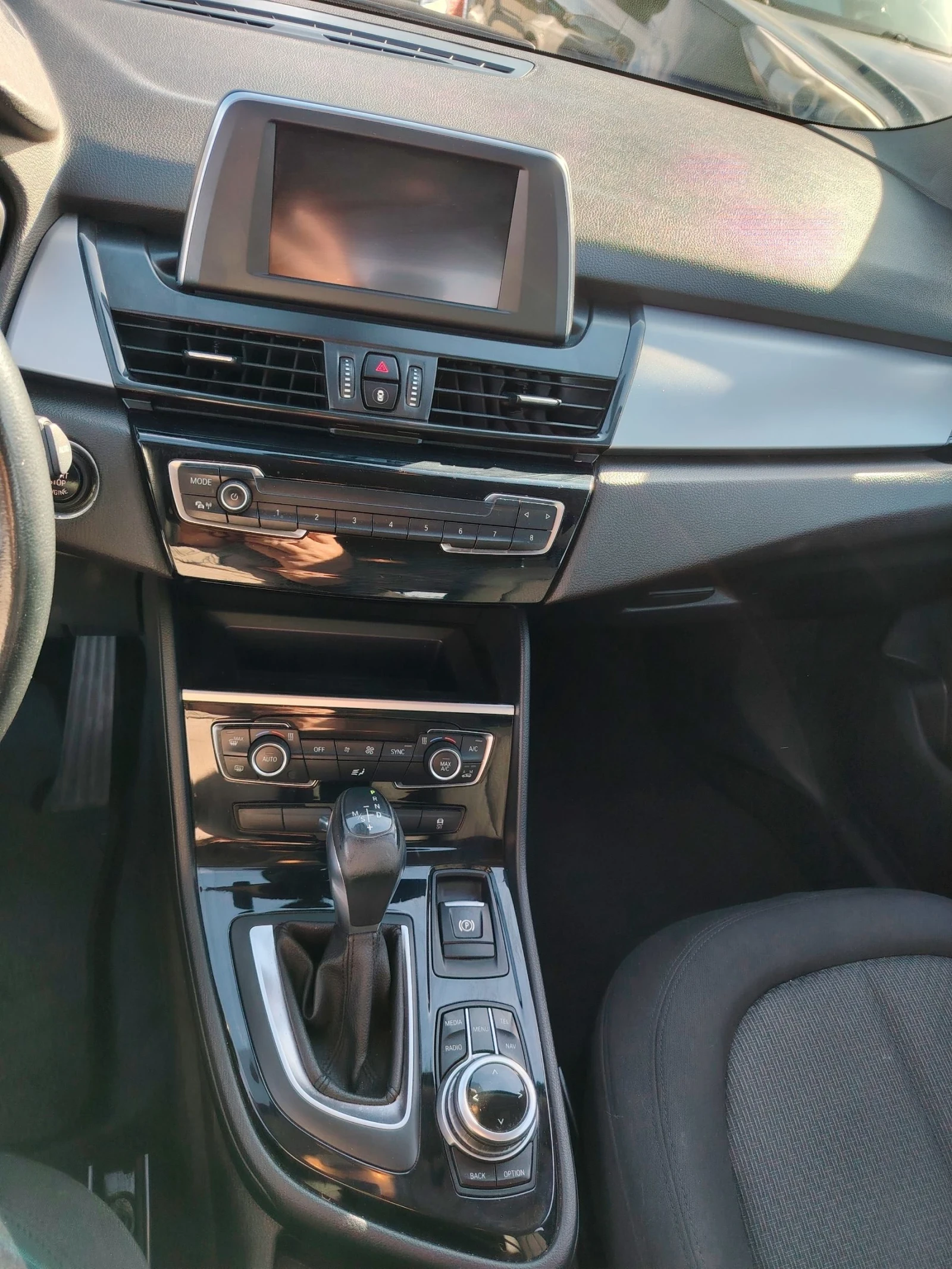 BMW 2 Gran Tourer 2.0d 150ks, снимка 10 - Автомобили и джипове - 54116037