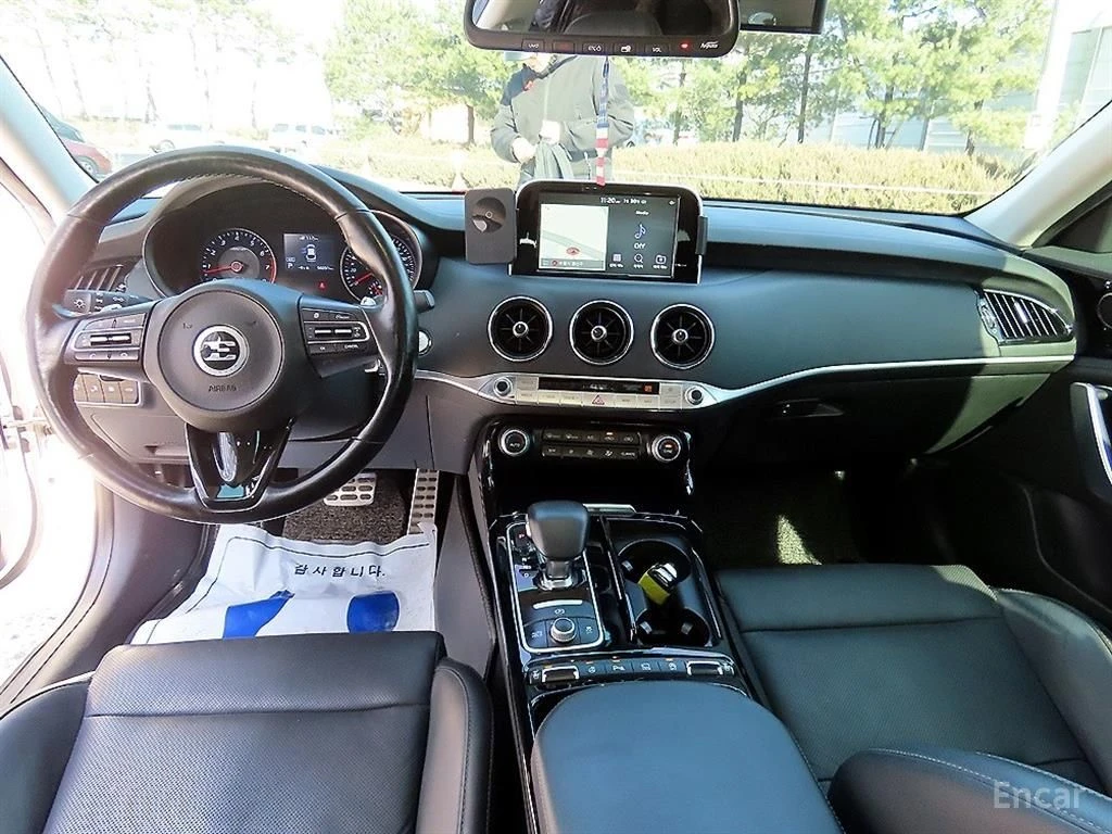 Kia Stinger GT* 3.3* TURBO* �������* ���������* ������* ������ | Mobile.bg � ����������� 7