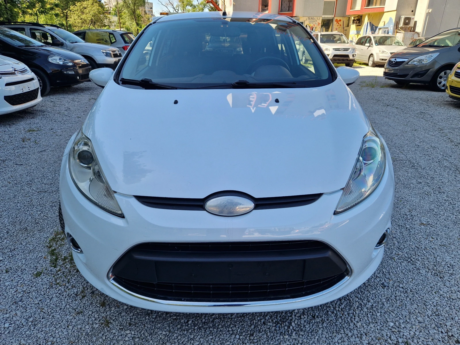 Ford Fiesta 1.4 GPL/TITANIUM, снимка 2 - Автомобили и джипове - 54456511