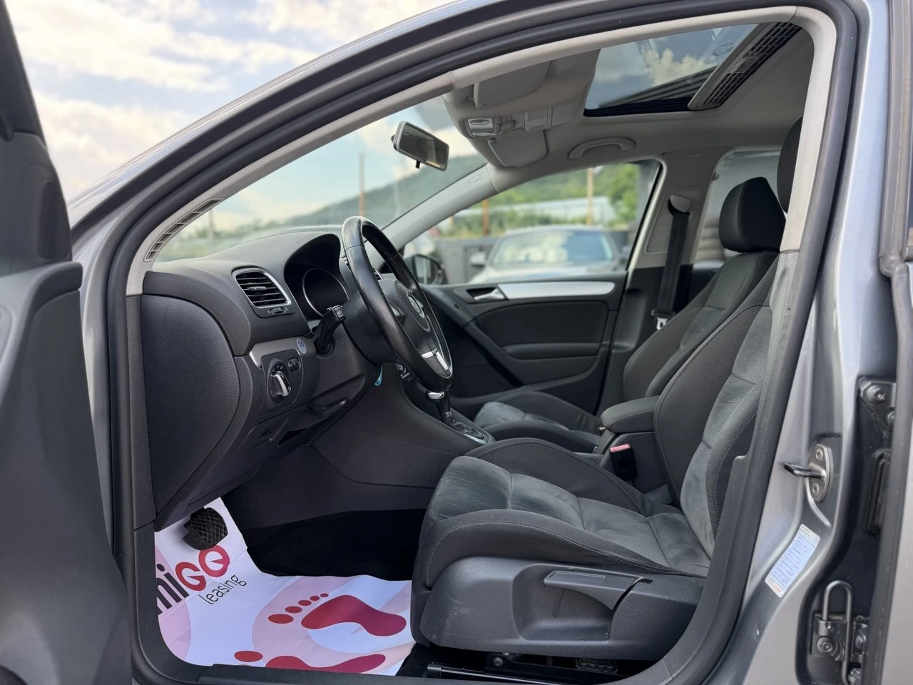 VW Golf 1.4TSI DSG, снимка 9 - Автомобили и джипове - 55081889