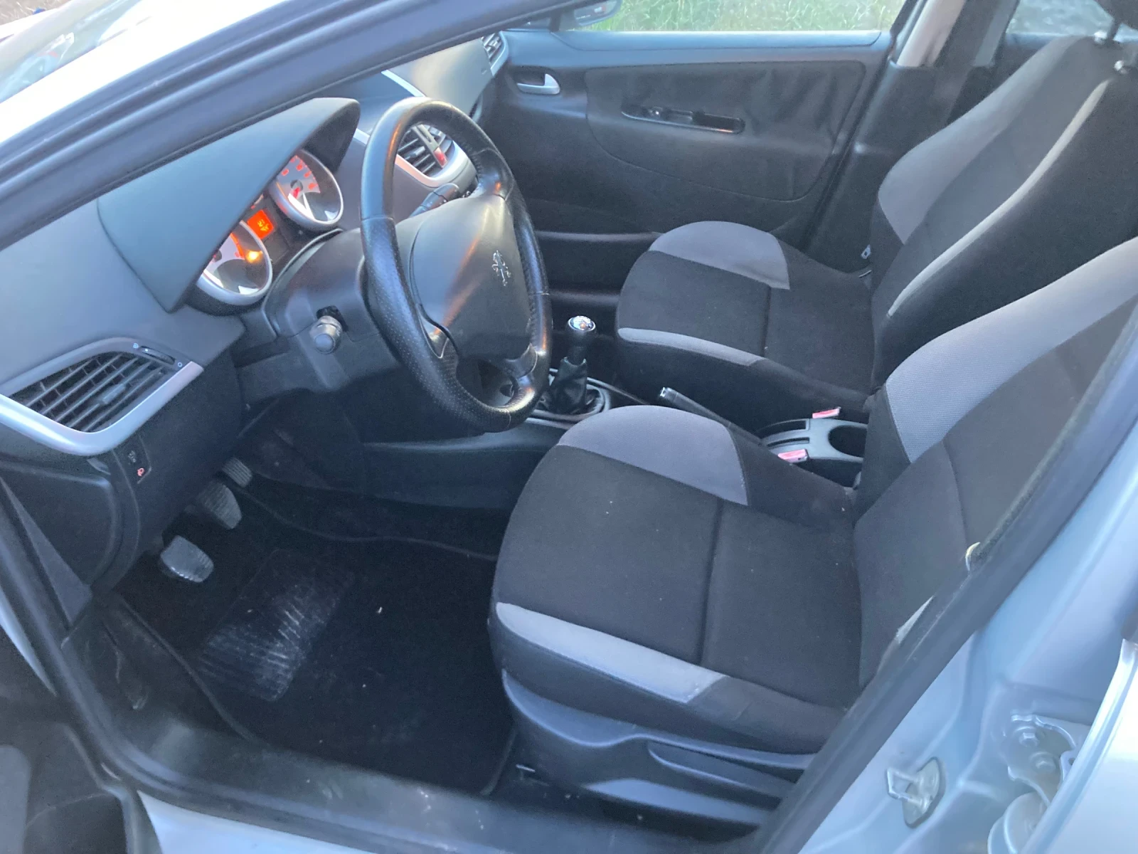 Peugeot 207 1.4 HDI 68ks Klima za 4asti | Mobile.bg � ����������� 9