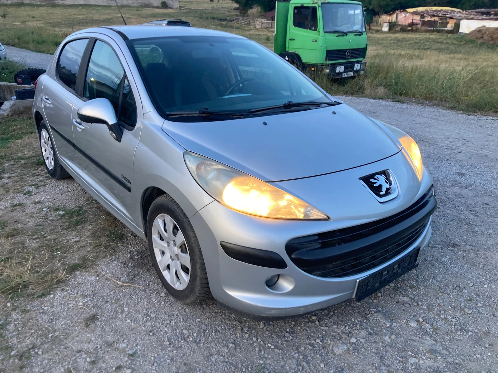 Peugeot 207 1.4 HDI 68ks Klima za 4asti | Mobile.bg � ����������� 2