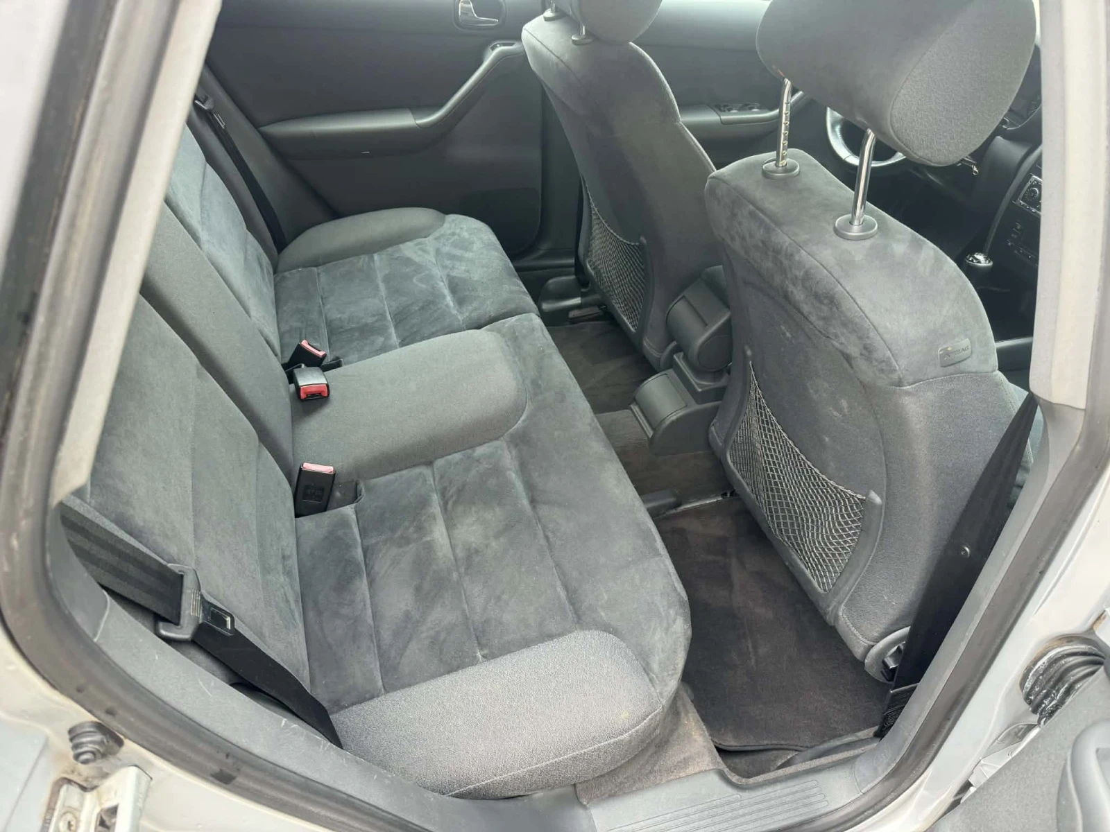 Audi A3 1.8T, снимка 9 - Автомобили и джипове - 55512447