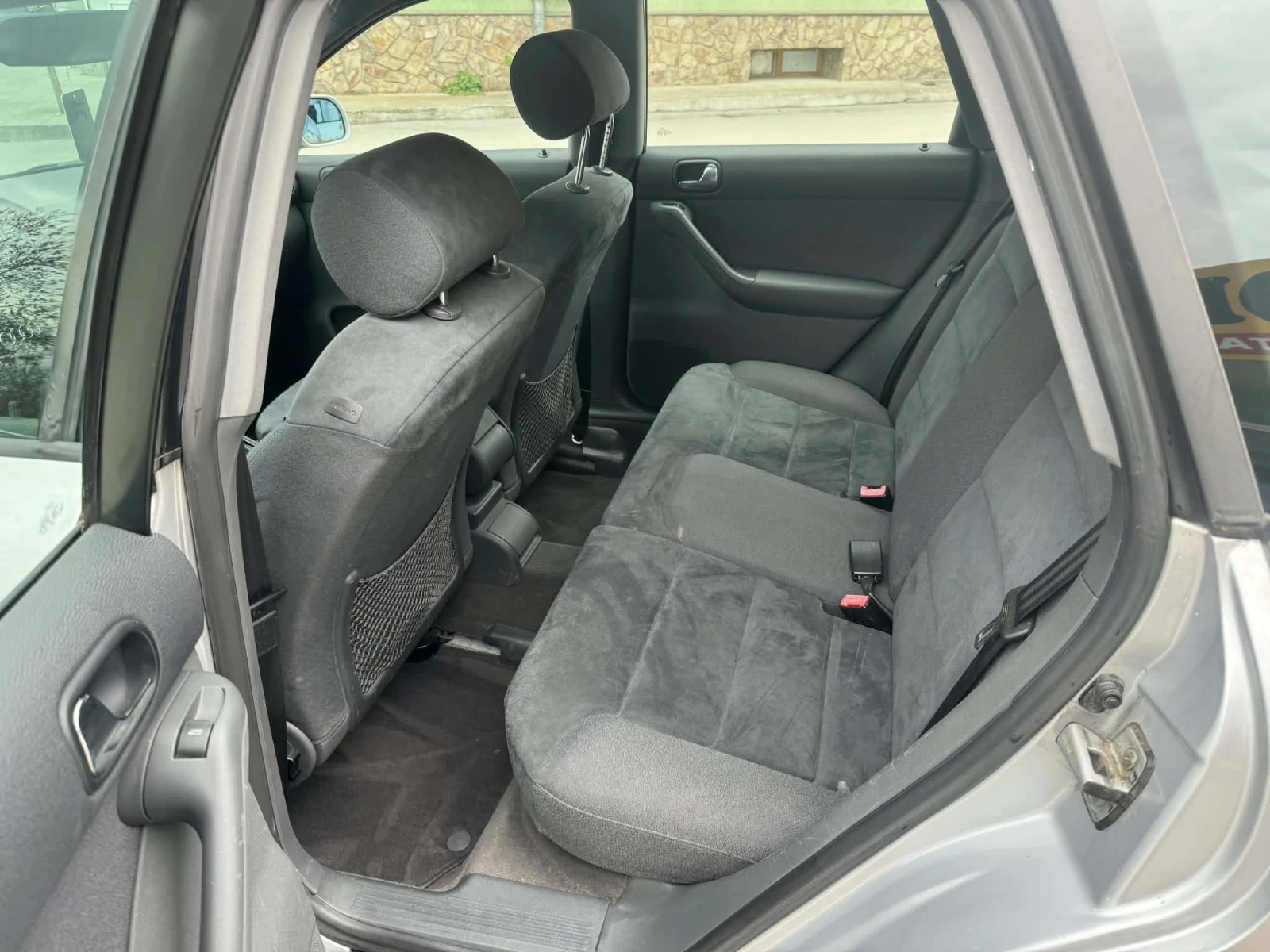 Audi A3 1.8T, снимка 11 - Автомобили и джипове - 55512447