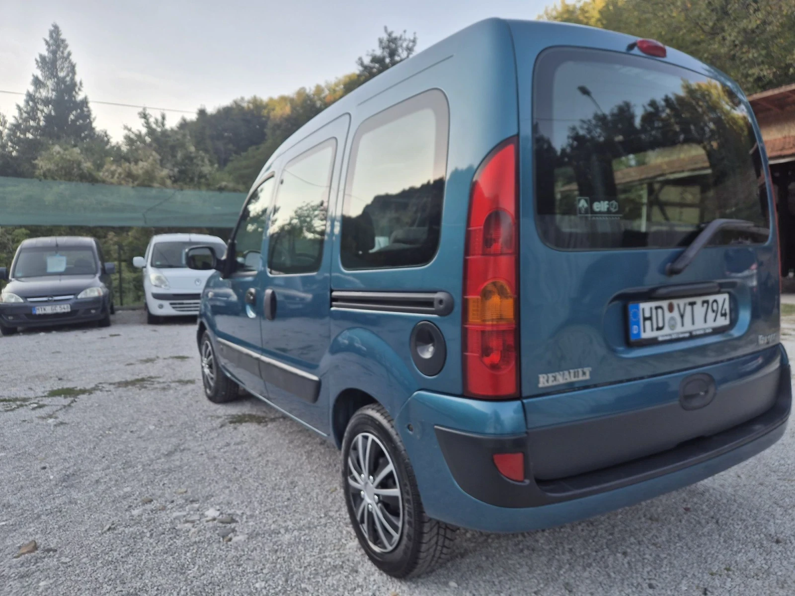 Renault Kangoo 1.5дизел 85к.с, снимка 6 - Автомобили и джипове - 56134150