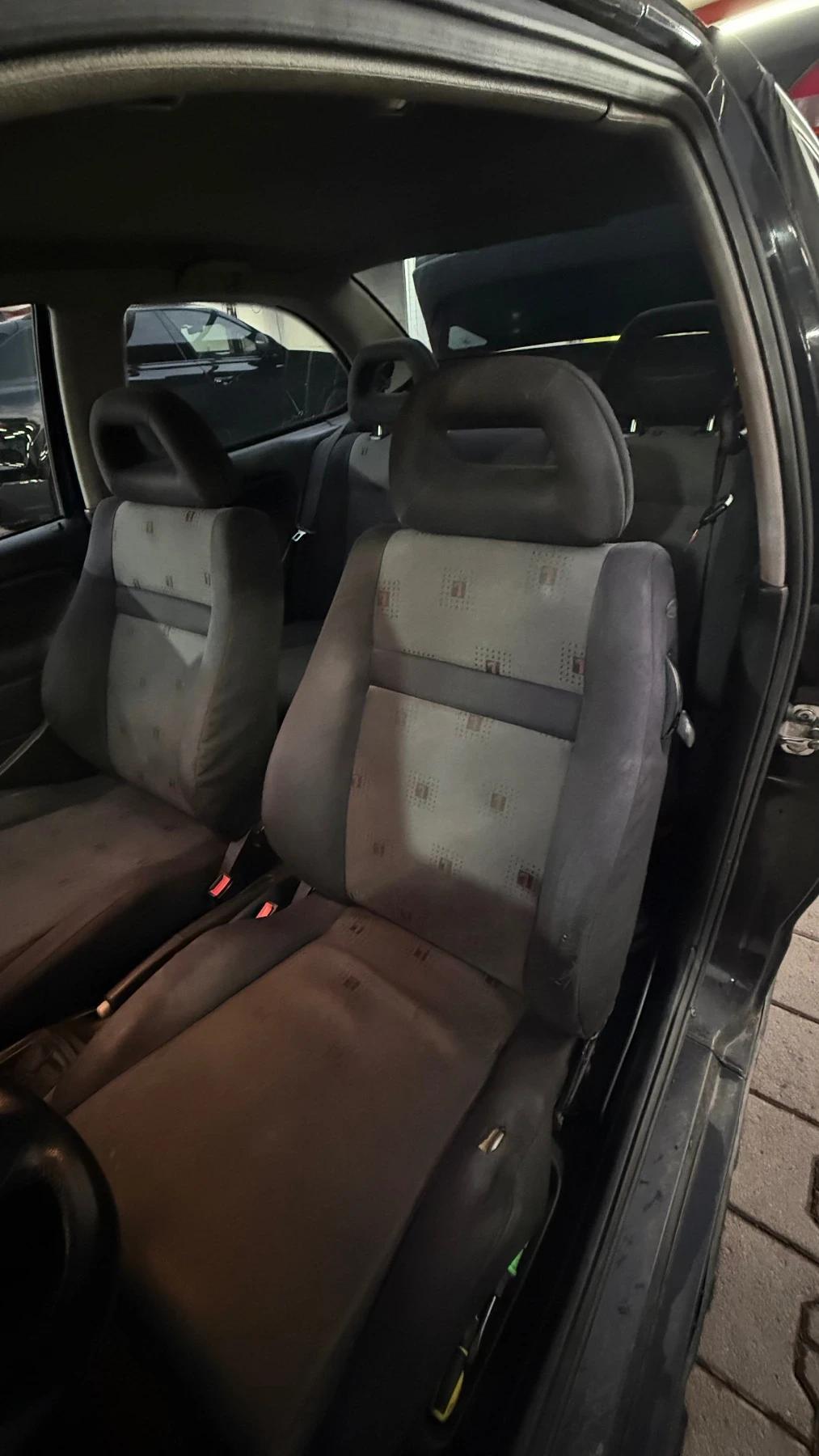 Seat Cordoba, снимка 9 - Автомобили и джипове - 56276017