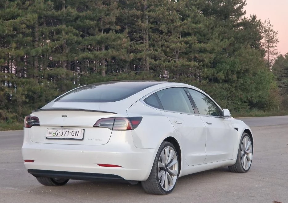 Tesla Model 3 Performance Европейска , снимка 4 - Автомобили и джипове - 56381334