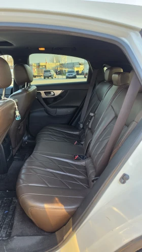 Infiniti QX70 3.0d, снимка 13