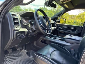 Dodge RAM 2500  Laramie 6.4L / ОБДУХВАНЕ / ВЪЗДУХ / LED , снимка 8