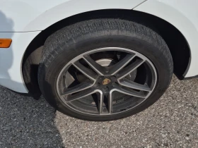 Porsche Macan * AWD * CARFAX * ОПЦИЯ ЗА ФИНАНСИРАНЕ, снимка 6
