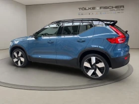 Volvo XC40 EV Twin Ultimate AWD 360 DISTR Winter Pack H/K K-L | Auto.bg — изображение 3