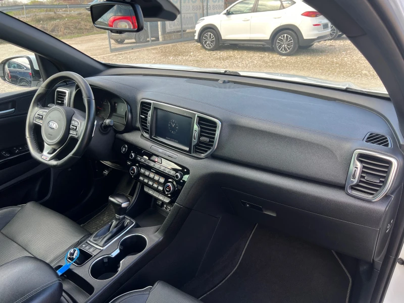 Kia Sportage 2.0 CRDI GT-LINE, снимка 12 - Автомобили и джипове - 49595789