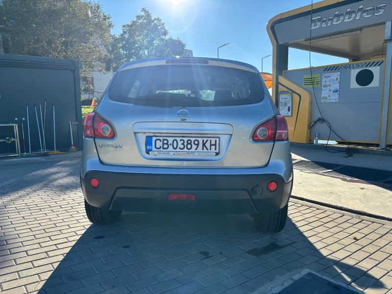 Nissan Qashqai, снимка 6 - Автомобили и джипове - 52775887