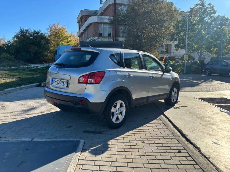 Nissan Qashqai, снимка 7 - Автомобили и джипове - 52775887