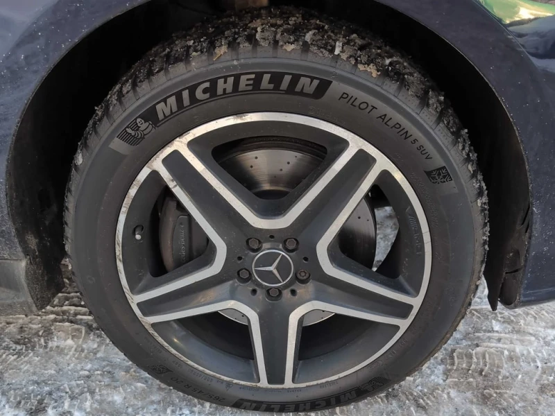 Mercedes-Benz GLE * AMG 43 * CARFAX * БЕЗ ПЪРВОНАЧАЛНА ВНОСКА, снимка 7 - Автомобили и джипове - 52964870