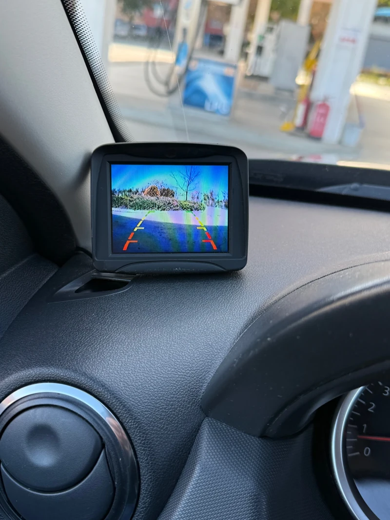 Dacia Duster Камера, парктроник, 142000км БАРТЕР, снимка 17 - Автомобили и джипове - 53053356