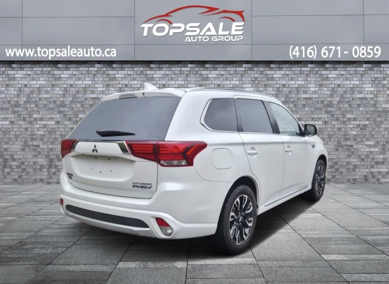 Mitsubishi Outlander PHEV * * 360 КАМЕРА * * ИЗРЯДНА ИСТОРИЯ * * , снимка 4 - Автомобили и джипове - 53119891