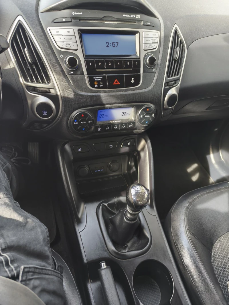 Hyundai IX35 1.7 CRDi 115к.с.   Нов внос Италия, обслужен, снимка 11 - Автомобили и джипове - 53596810