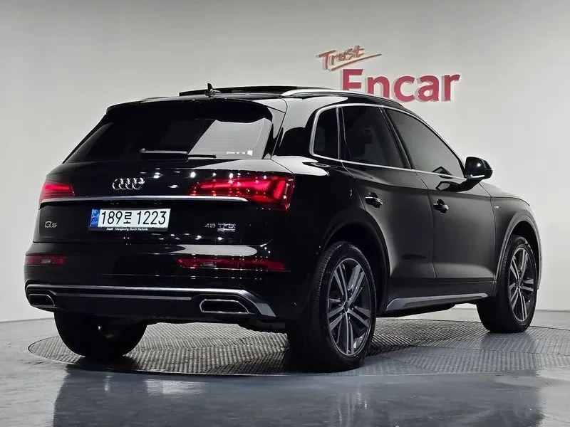Audi Q5, снимка 2 - Автомобили и джипове - 56706938