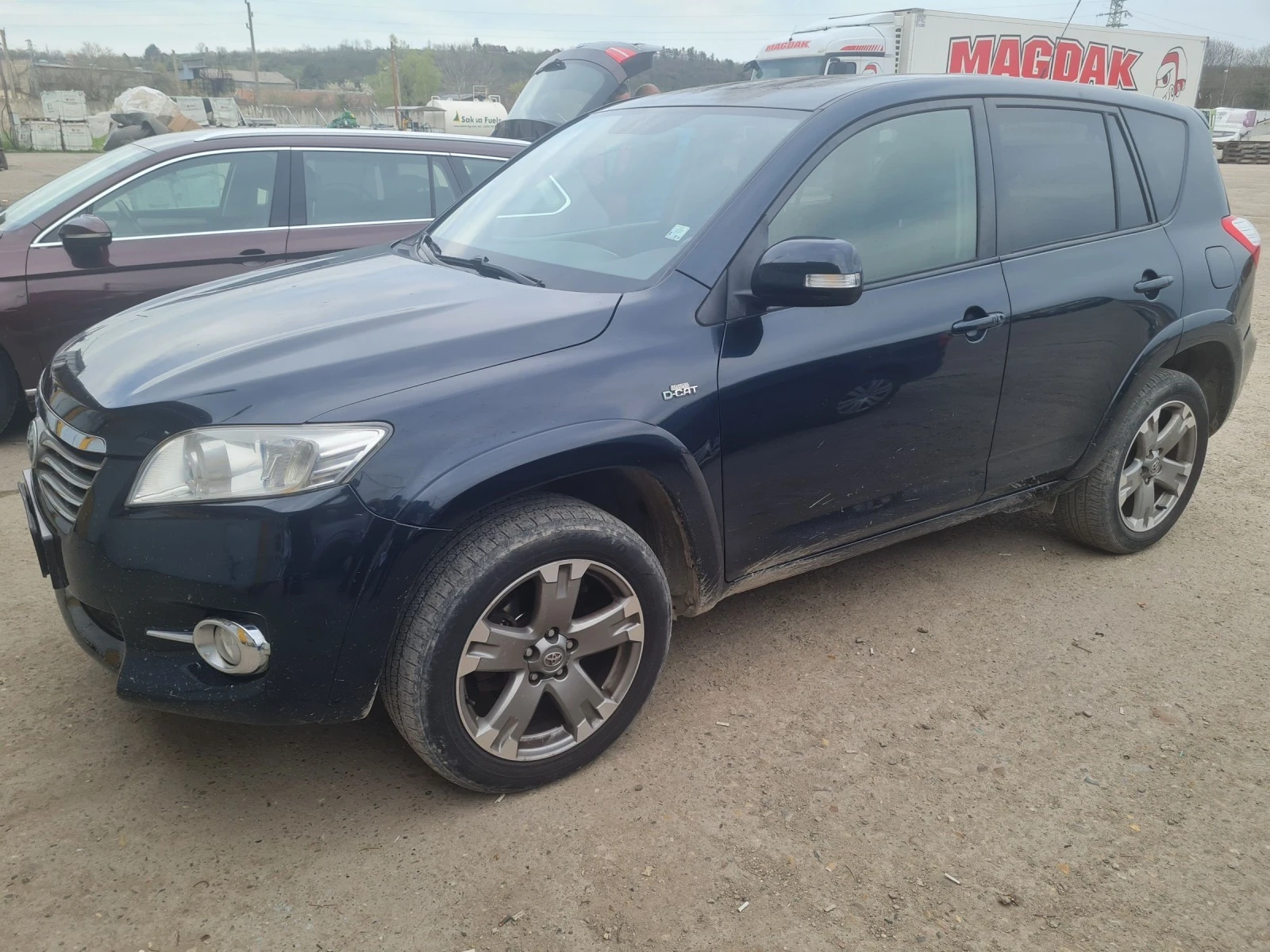 Toyota Rav4 2.2d avtomatik, снимка 1