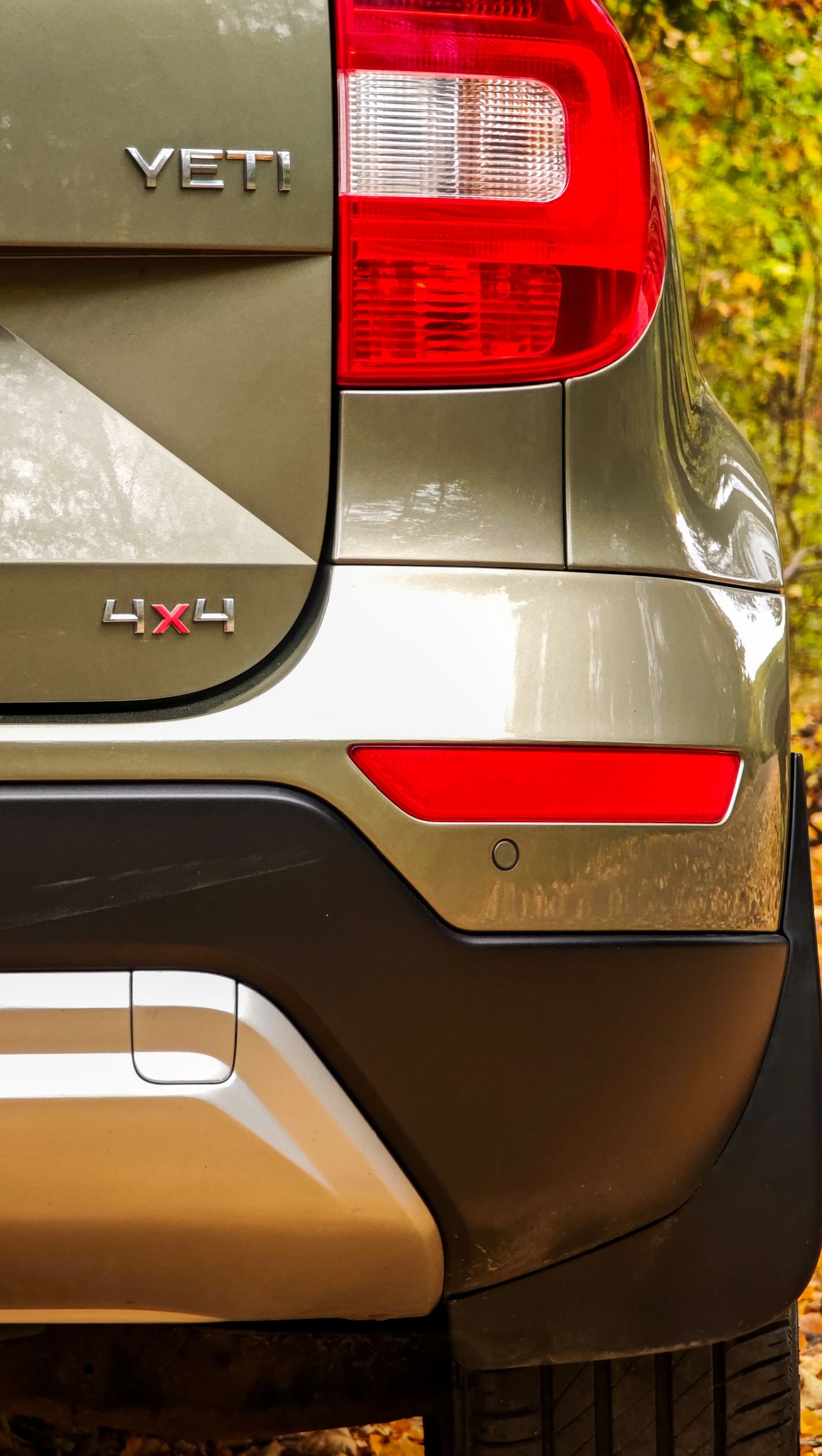 Skoda Yeti 2.0 TDI Adventure 4x4  - изображение 7