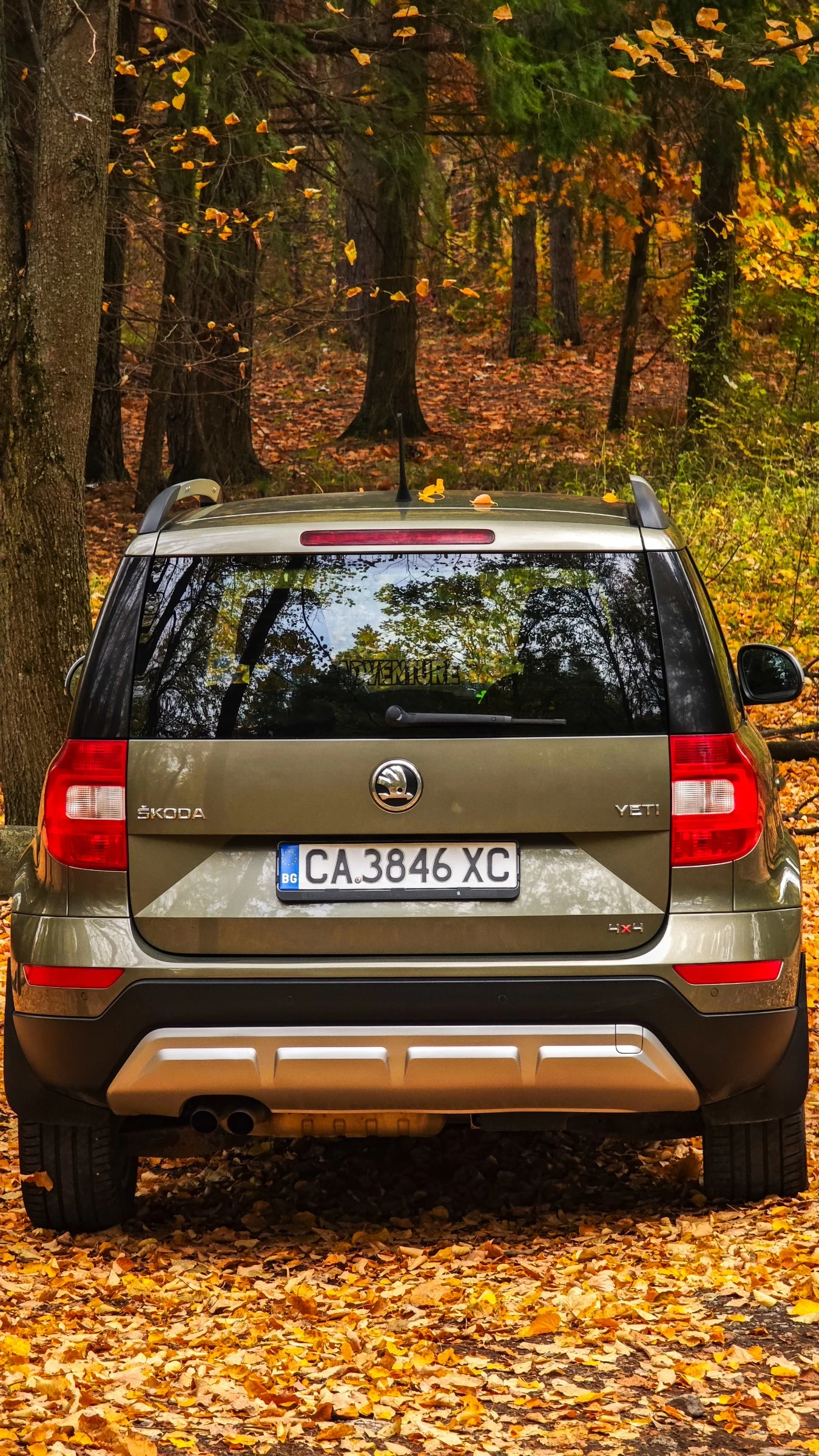 Skoda Yeti 2.0 TDI Adventure 4x4  - изображение 5