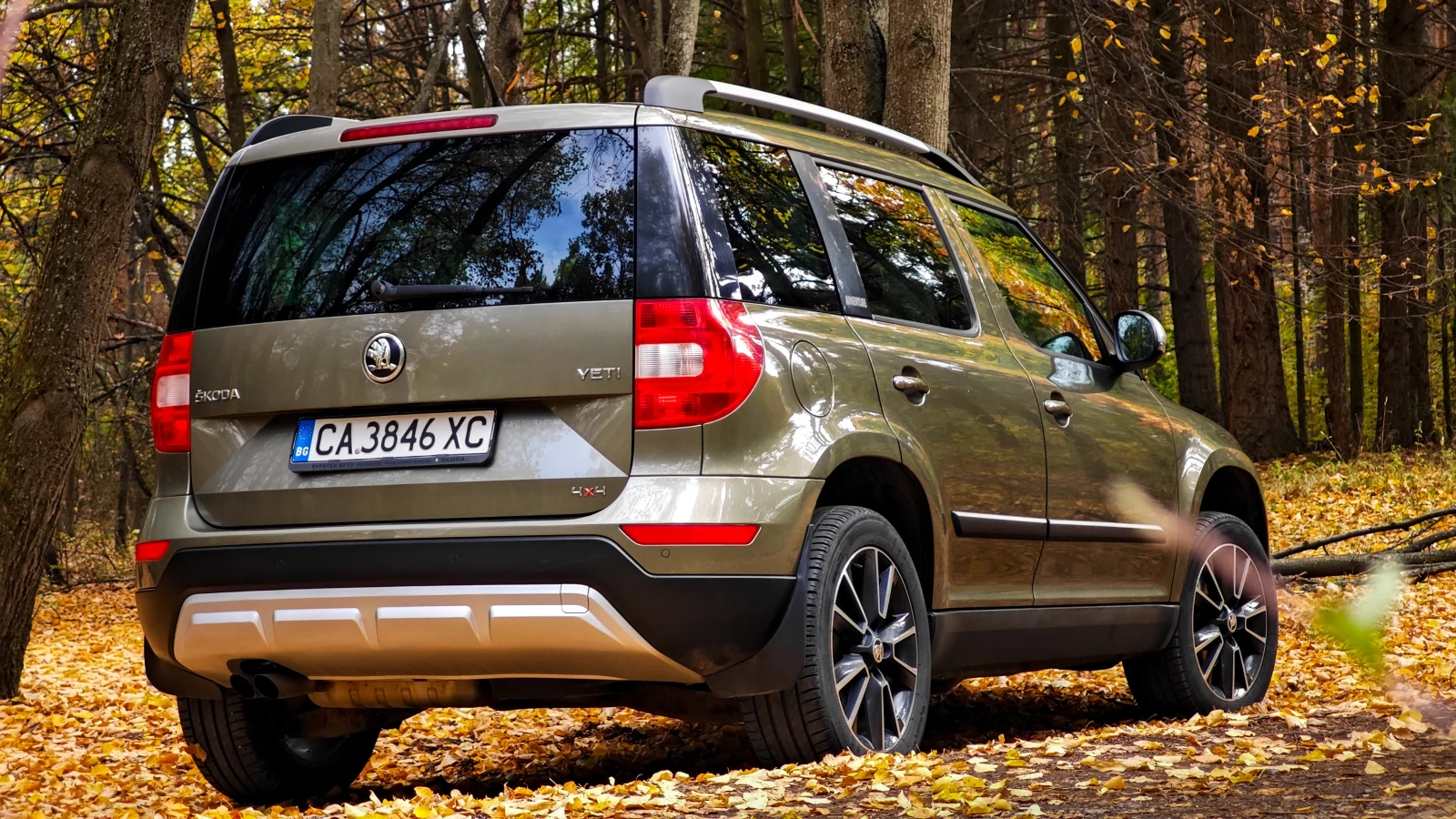 Skoda Yeti 2.0 TDI Adventure 4x4  - изображение 4