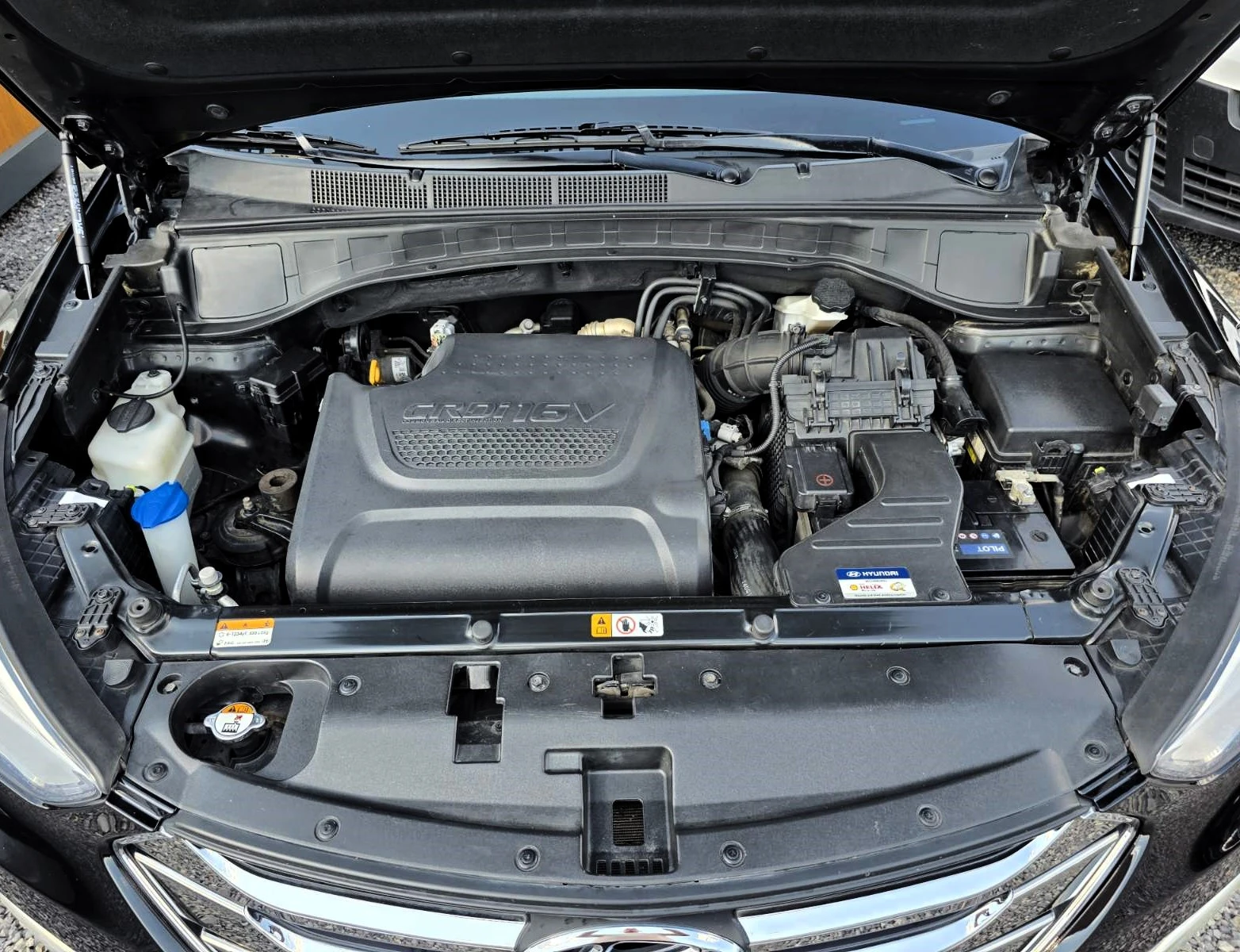 Hyundai Santa fe 2.2crdi/4WD/Automatic/Style, снимка 15 - Автомобили и джипове - 53045859
