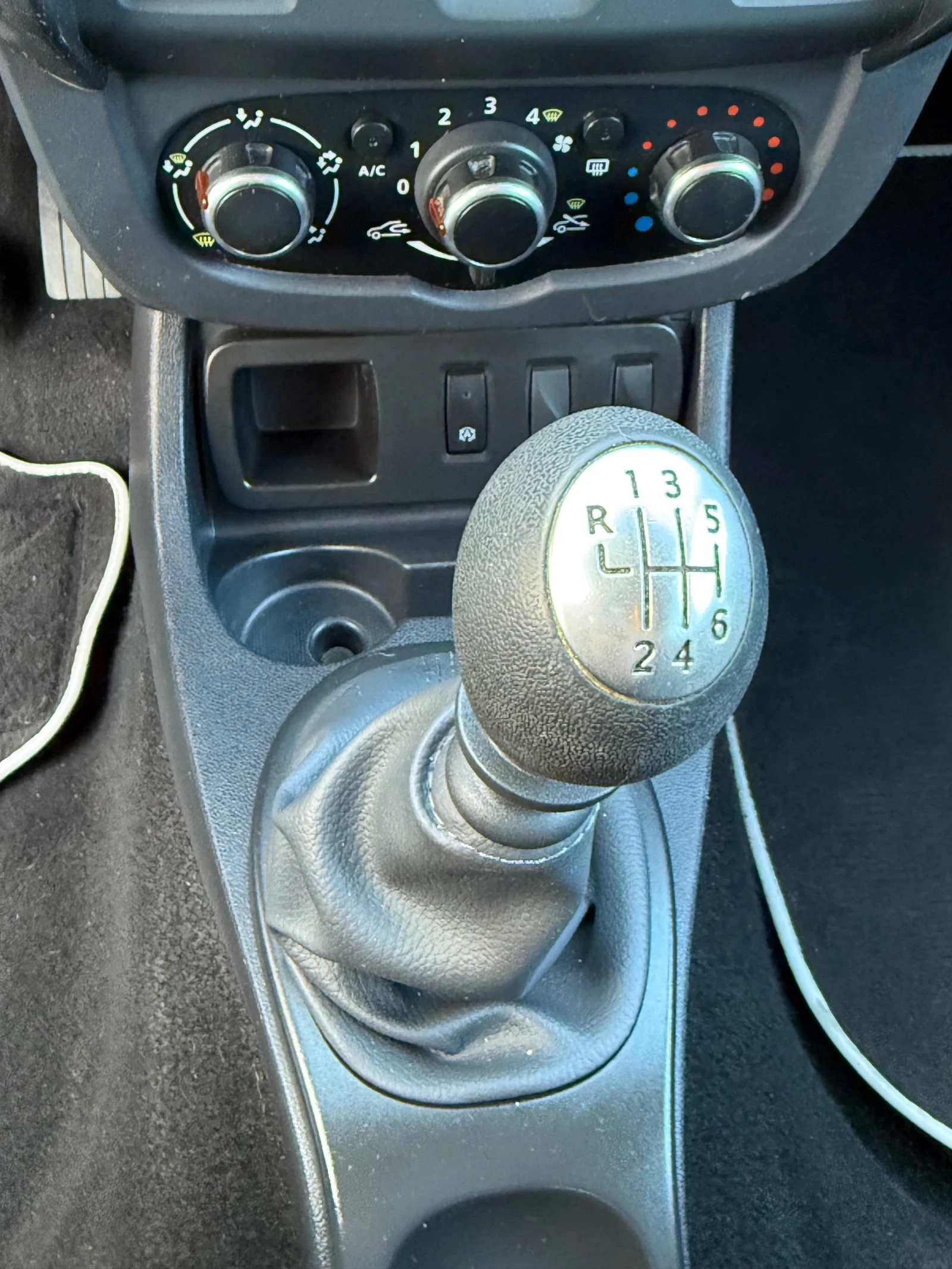 Dacia Duster ������, ����������, 142000�� ������ | Mobile.bg � ����������� 14