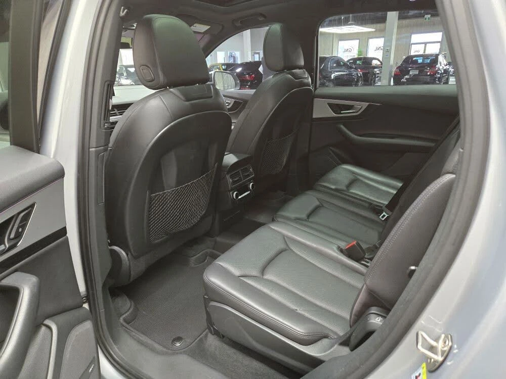 Audi Q7 3.0T* Quattro* S-Line Plus* АвтоКредит* (ЦЕНА ДО Б, снимка 11 - Автомобили и джипове - 53829050