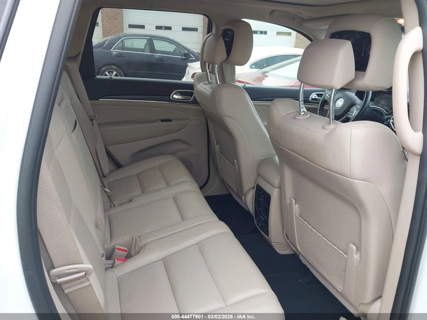 Jeep Grand cherokee 3.6l Limited 4X4, снимка 8 - Автомобили и джипове - 53900899