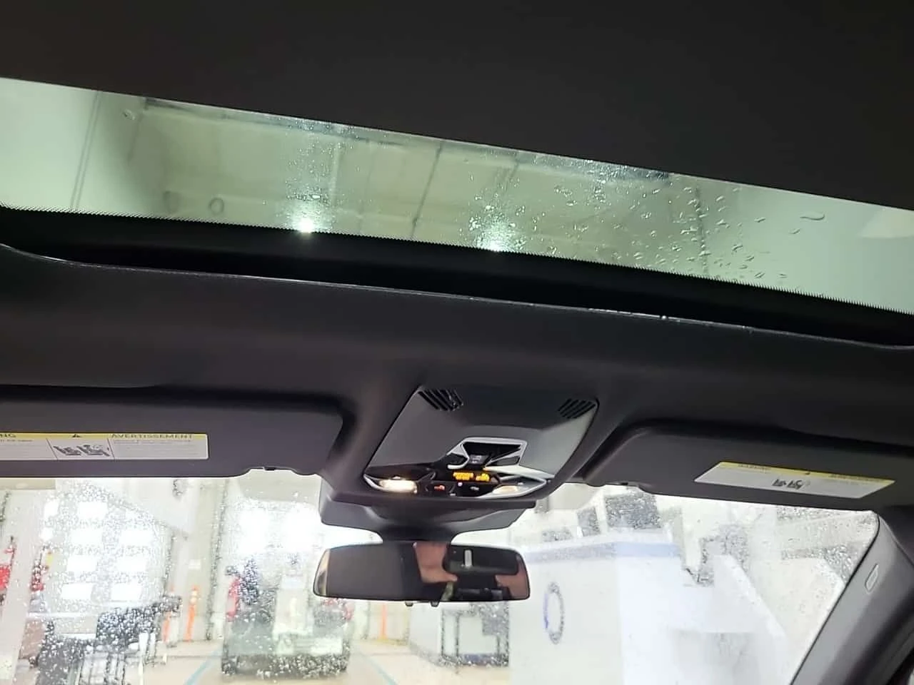 BMW X1 XDRIVE28I| PANORAMA| LANE ASSIST| CARFAX| , снимка 13 - Автомобили и джипове - 53997396